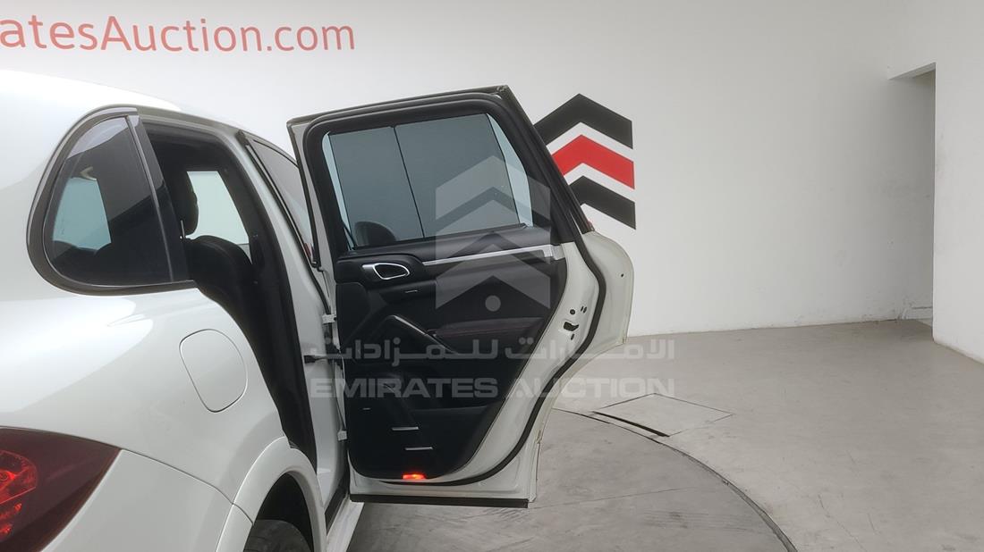 2013 Porsche Cayenne GTS for sale in UAE WP1ZZZ92ZDLA77275 440416