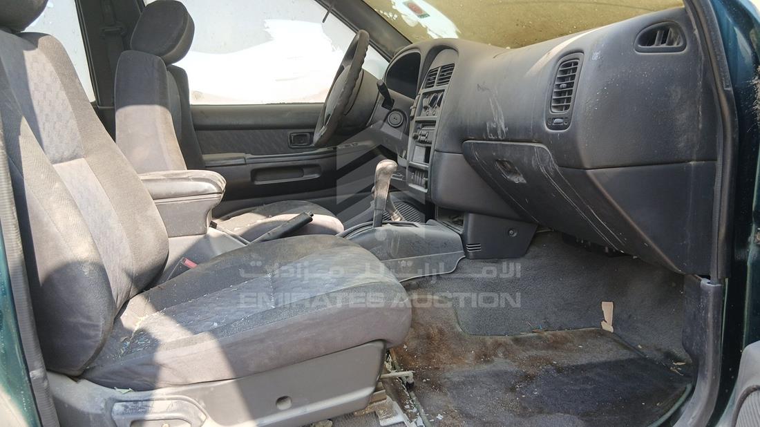 1996 Nissan Pathfinder — Front Right Passenger Seat View — Photo 22