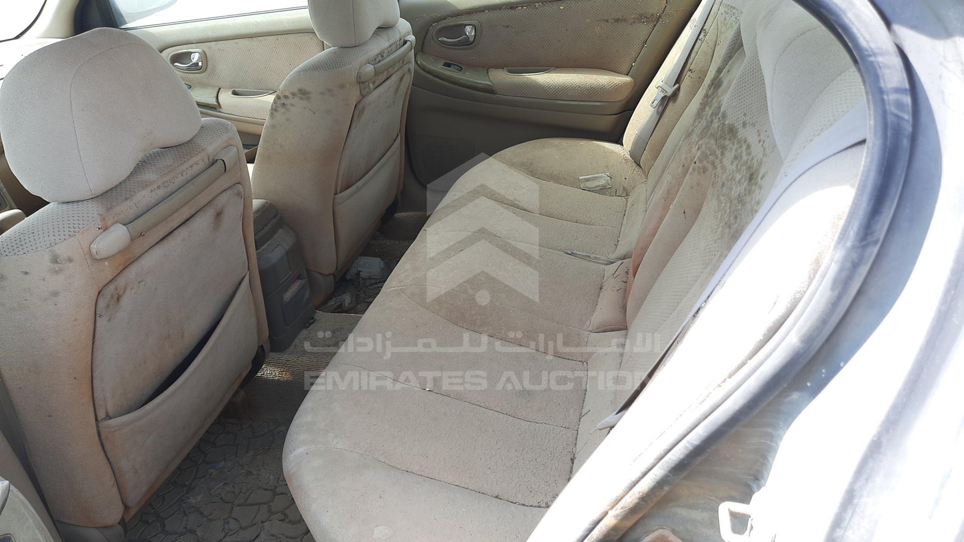 0 NISSAN MAXIMA VIN: JN1CA31S83T671076