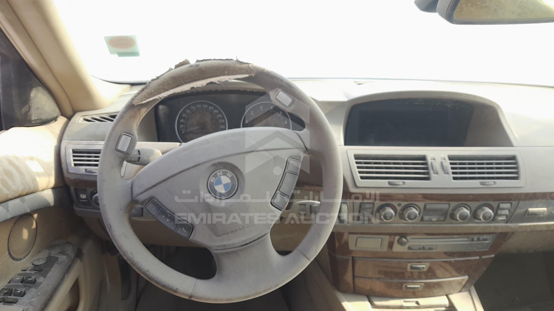2006 BMW 740 IL VIN: WBAHN61016DT48152