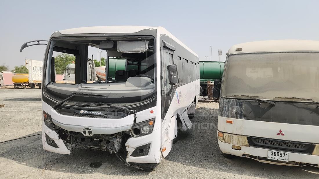 تاتا LPO 916 2026 — الزاوية الأمامية اليسرى — صورة 5