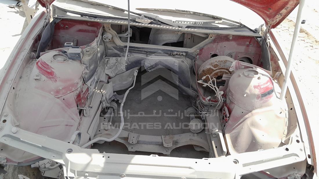 بي ام دبليو 330 2003 — خليج المحرك — صورة 20
