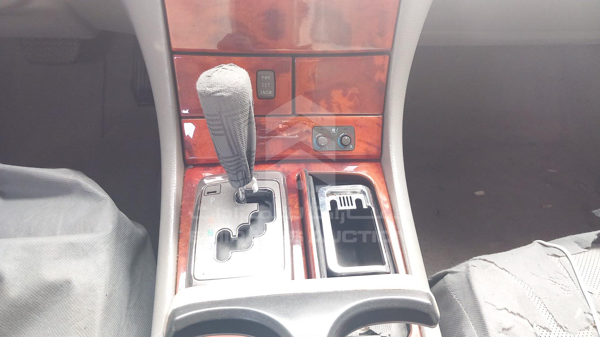 2005 LEXUS LS 430 VIN: JTHBN36F755015370