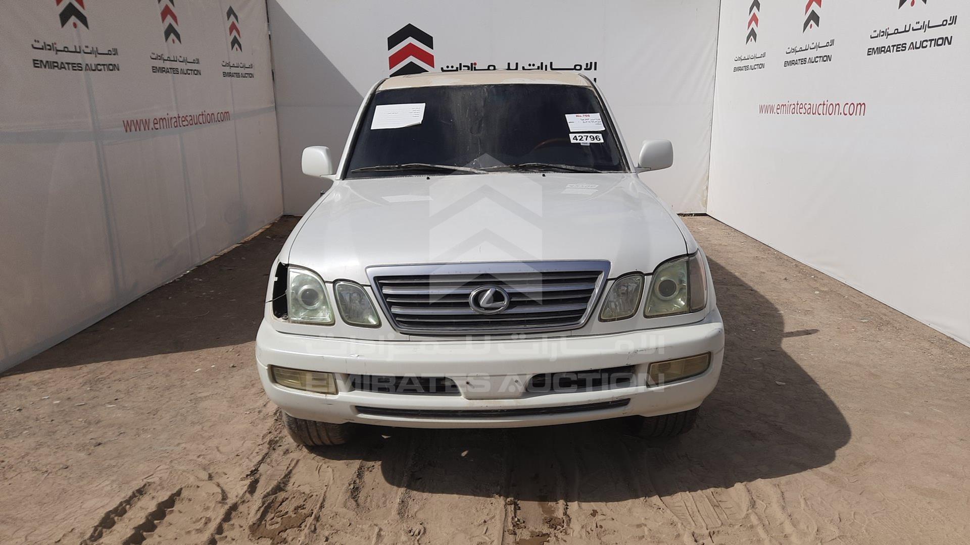 2005 LEXUS LX 470 VIN: JTJHT00WX53551277