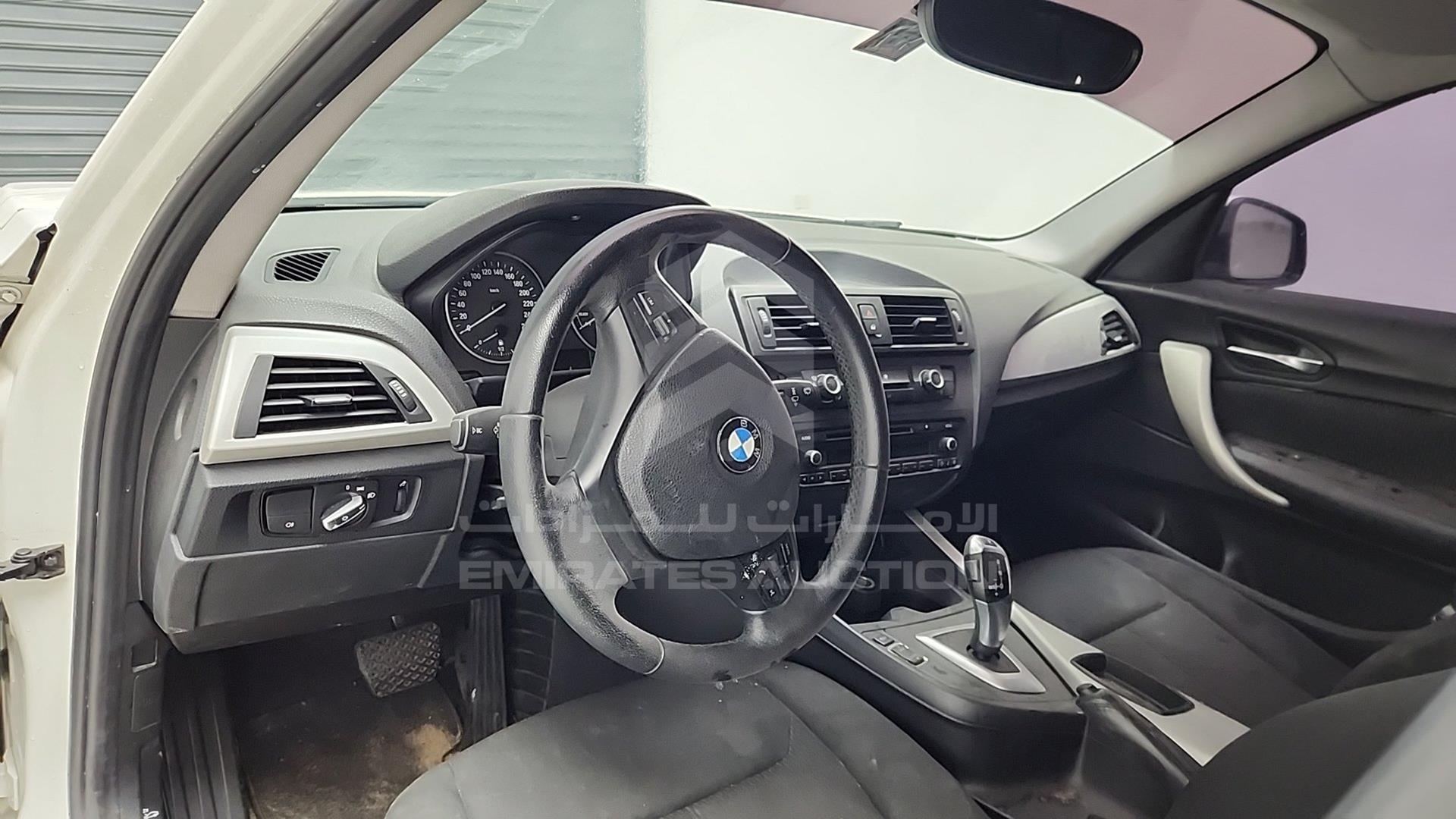 2013 BMW 116 I VIN: WBA1A1107DVV15721