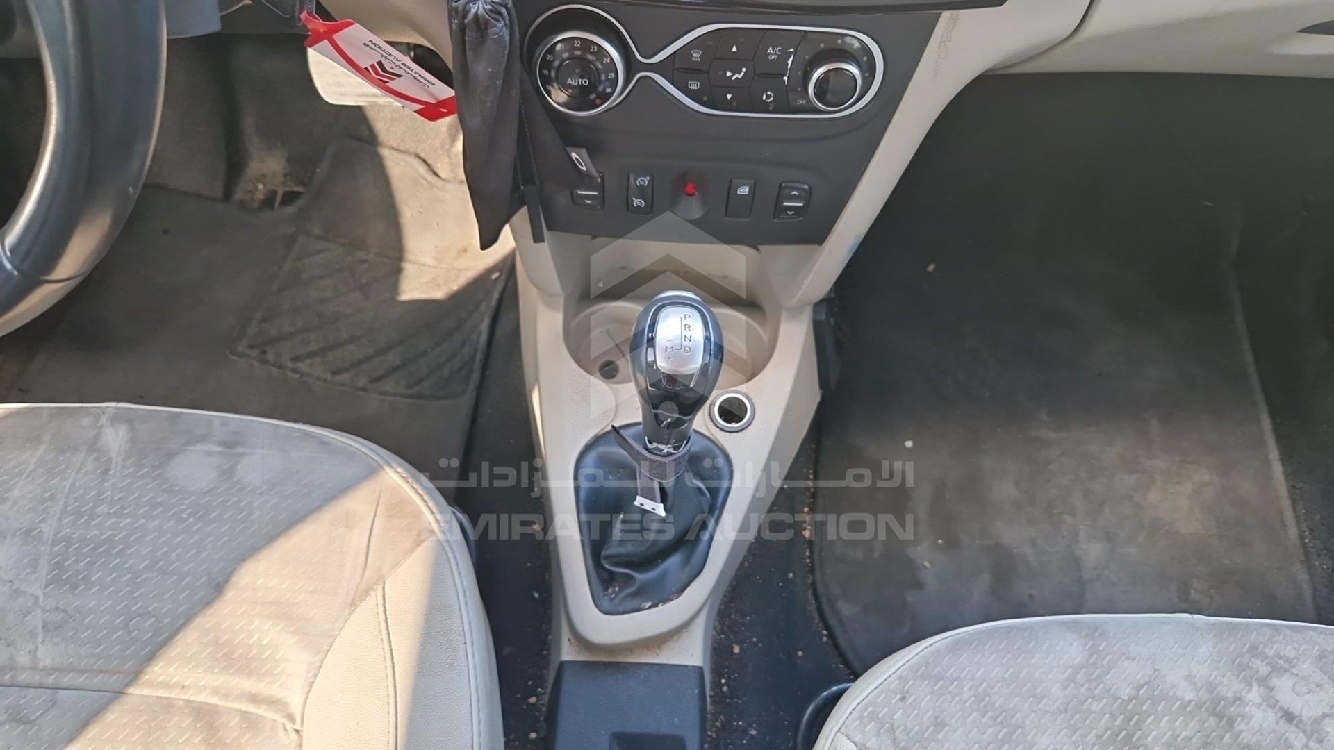 2017 RENAULT SYMBOL VIN: VF14SRAB2HT518524