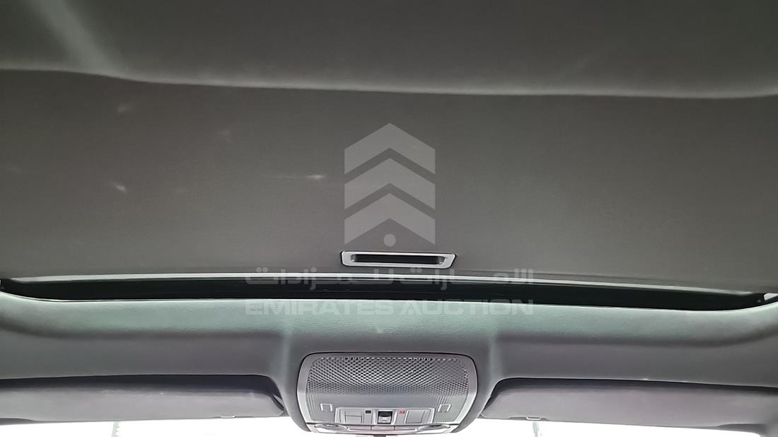 2010 BMW X6 — Sun Roof View — Photo 17