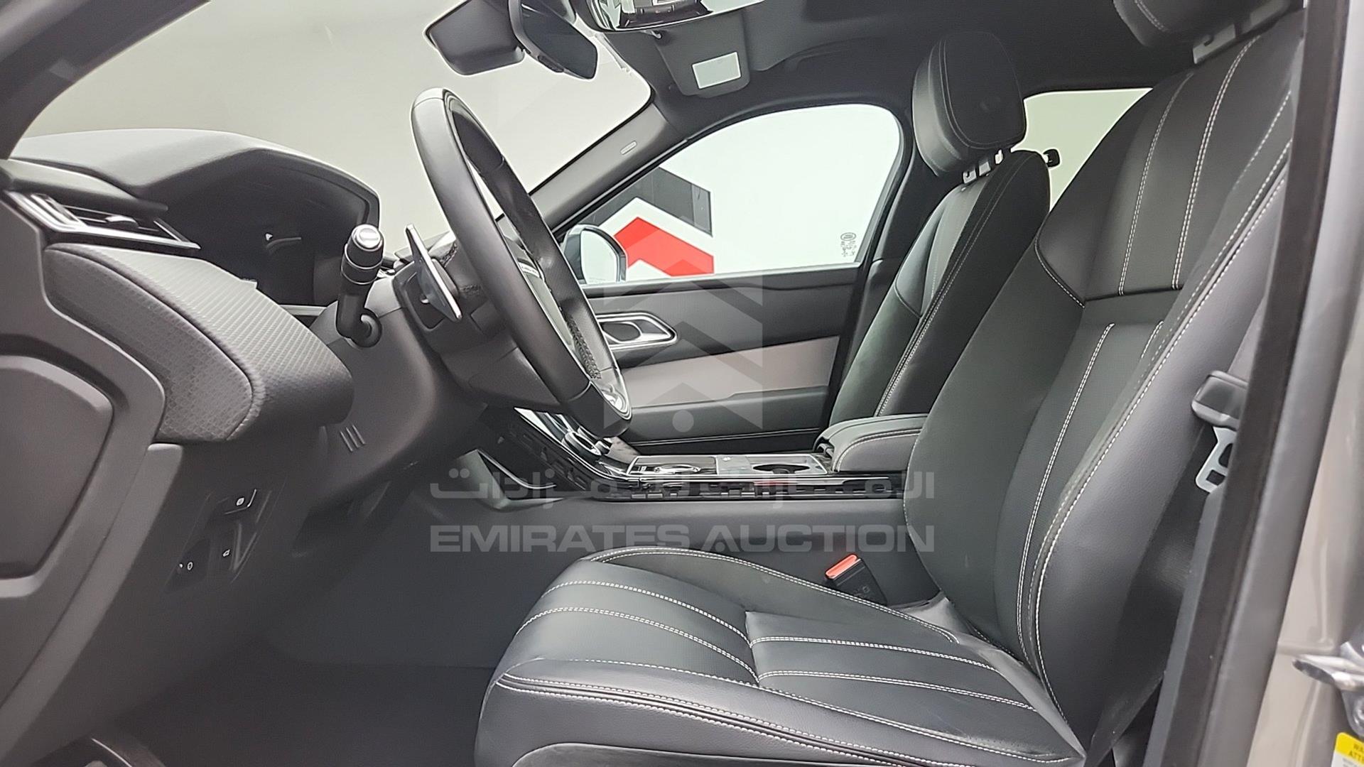 2019 RANGE ROVER VELAR VIN: SALYL2EX8KA234517