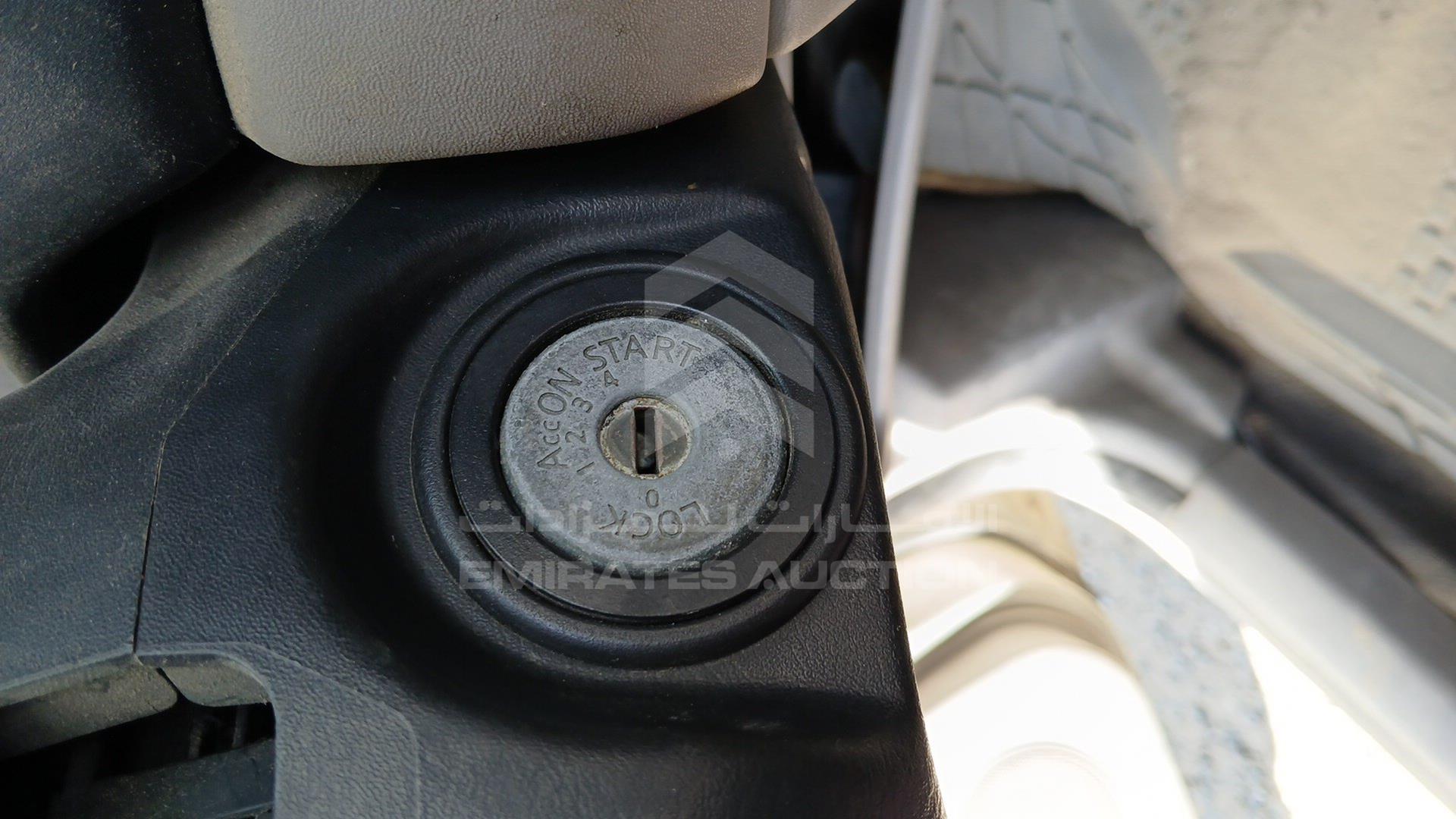 2002 NISSAN SUNNY VIN: JN1EN61S82W055101
