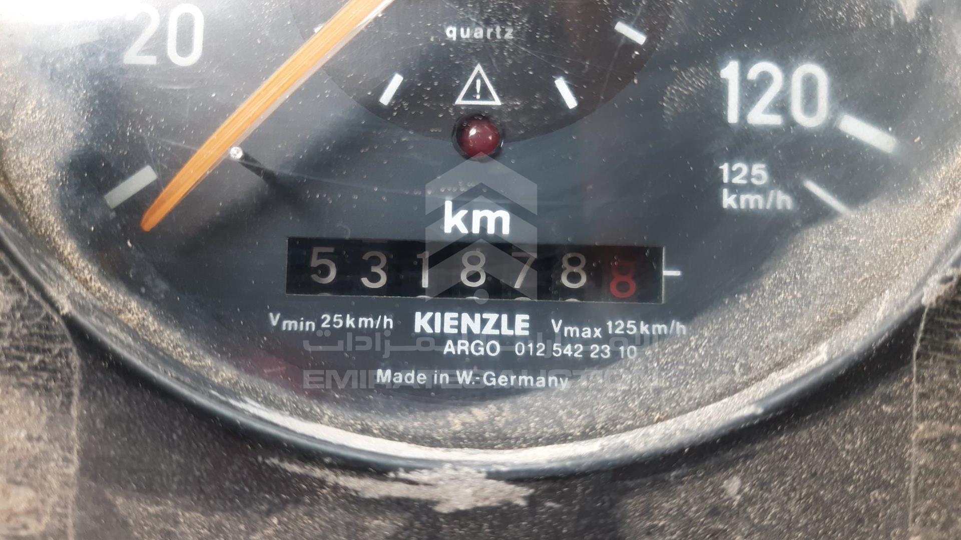 0 MERCEDES 2635 VIN: WDB65913615543379