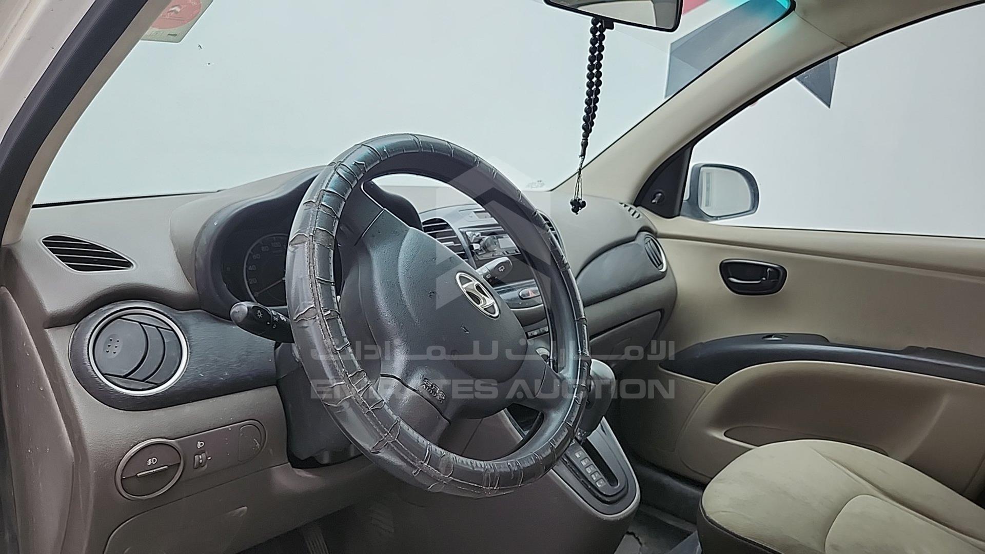 2015 HYUNDAI I10 VIN: MALAM51C3FM570457