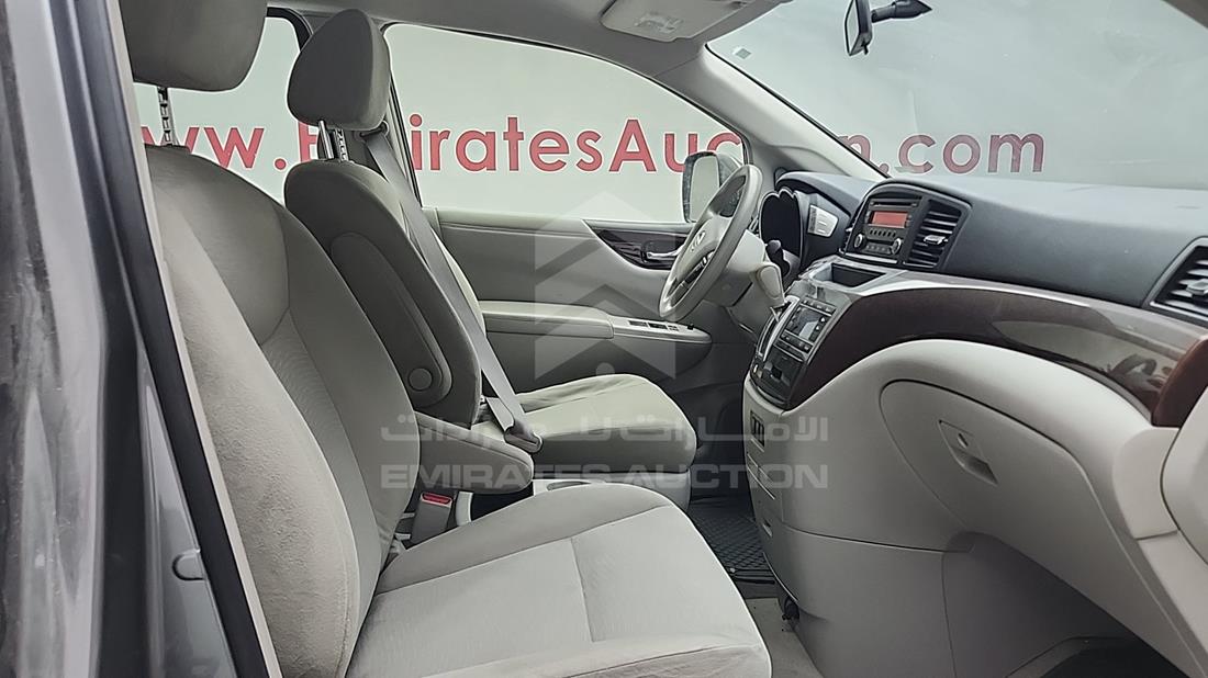 2014 Nissan Quest — Front Right Passenger Seat View — Photo 23