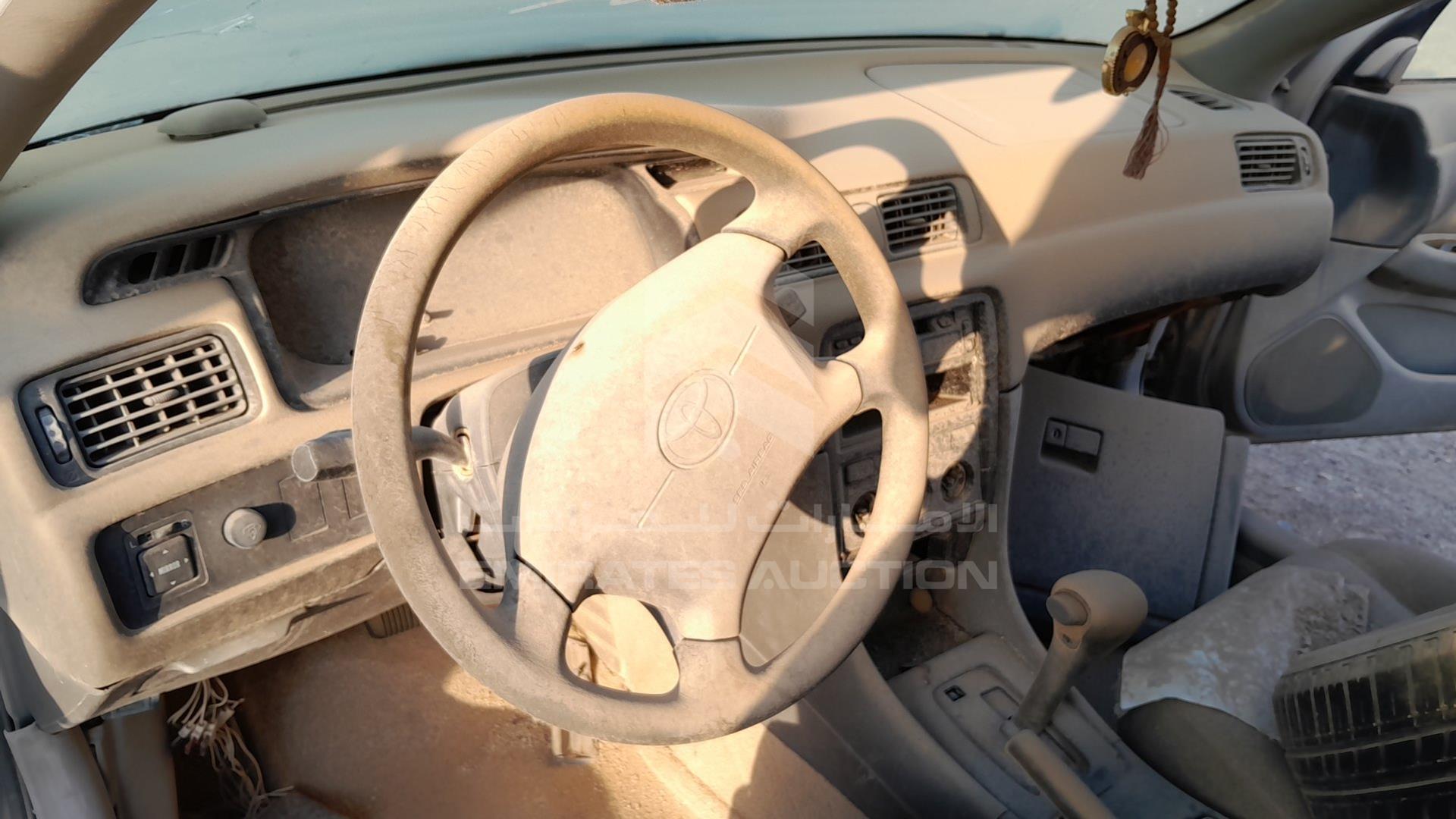 2001 TOYOTA CAMRY VIN: 4T1BG22K31U024166