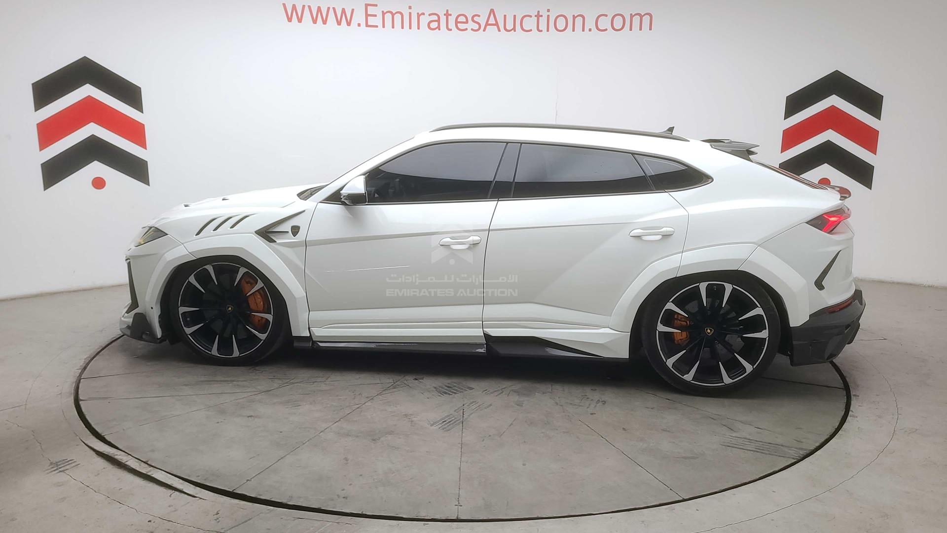 2019 LAMBORGHINI URUS MY19 VIN: ZPBEA1ZL8KLA00652