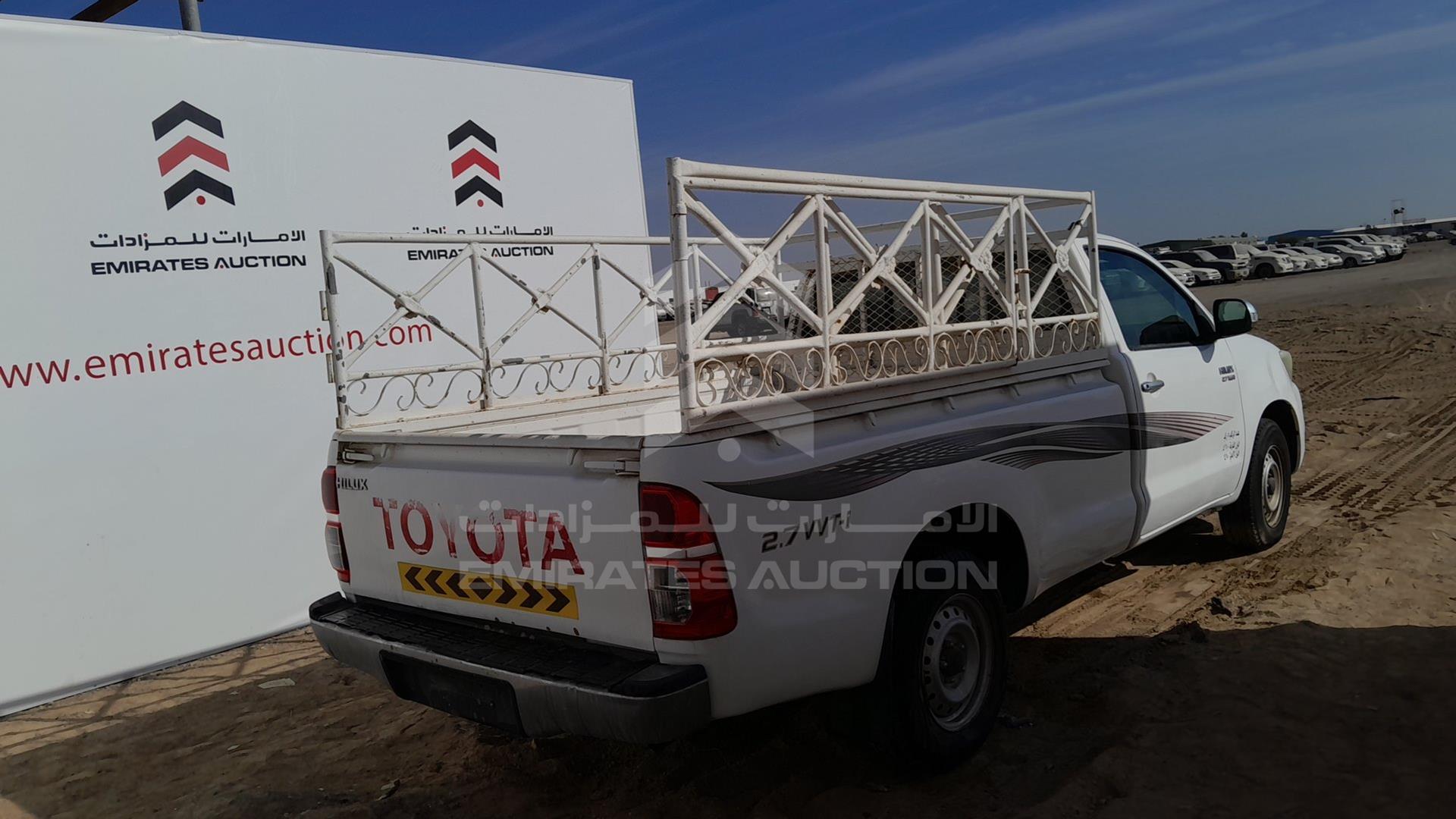 2012 TOYOTA HILUX VIN: MR0CX12GXC0075223