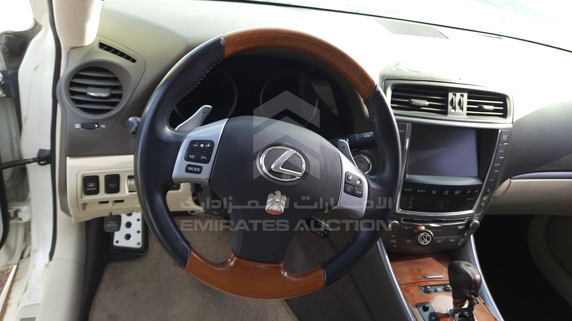 2011 LEXUS IS 250 VIN: JTHBK2623B5137851