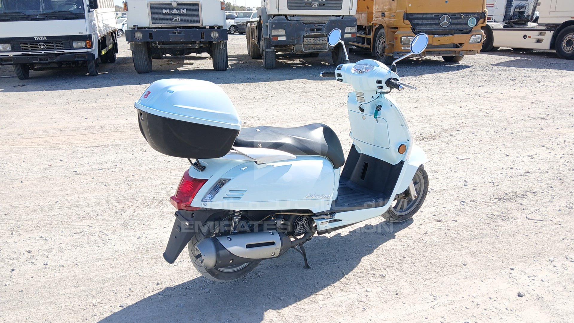 0 UNDEFINED SCOOTER VIN: LC2D21000F1100148