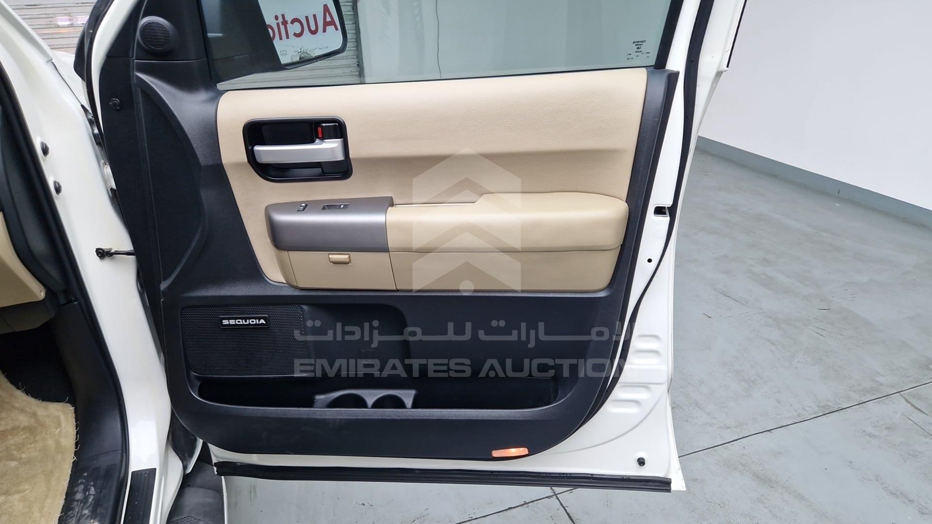 2012 TOYOTA SEQUOIA VIN: 5TDBY68A0CS072870