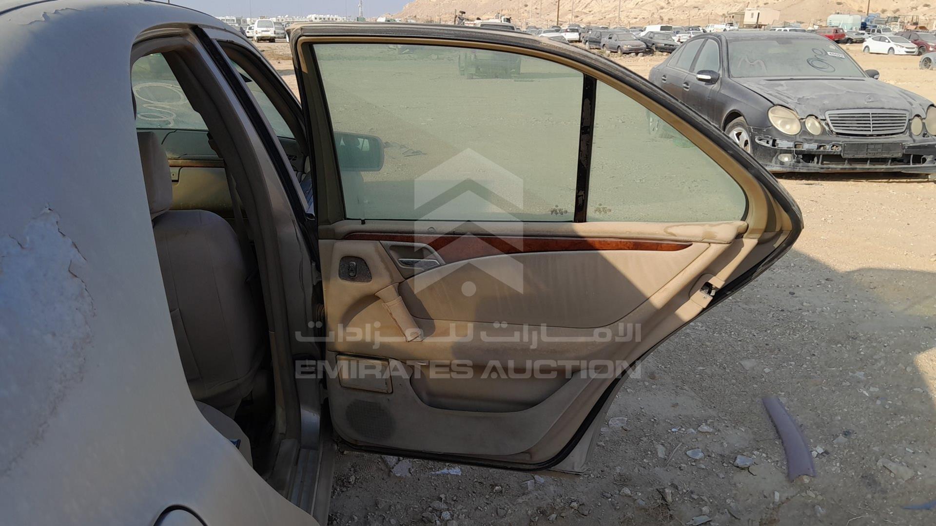 0 MERCEDES --- VIN: WDB2100631A624498