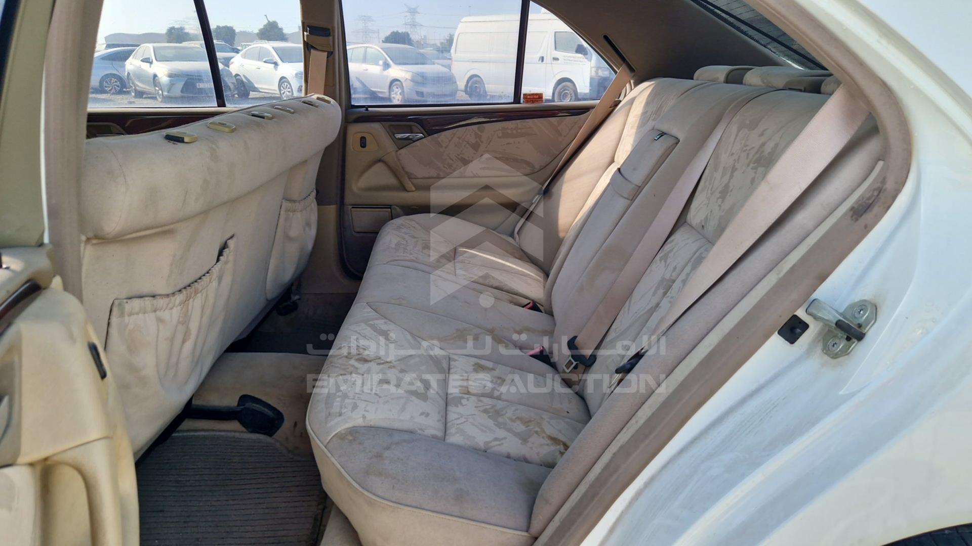 1998 MERCEDES E320 VIN: W09V97226WLB77005
