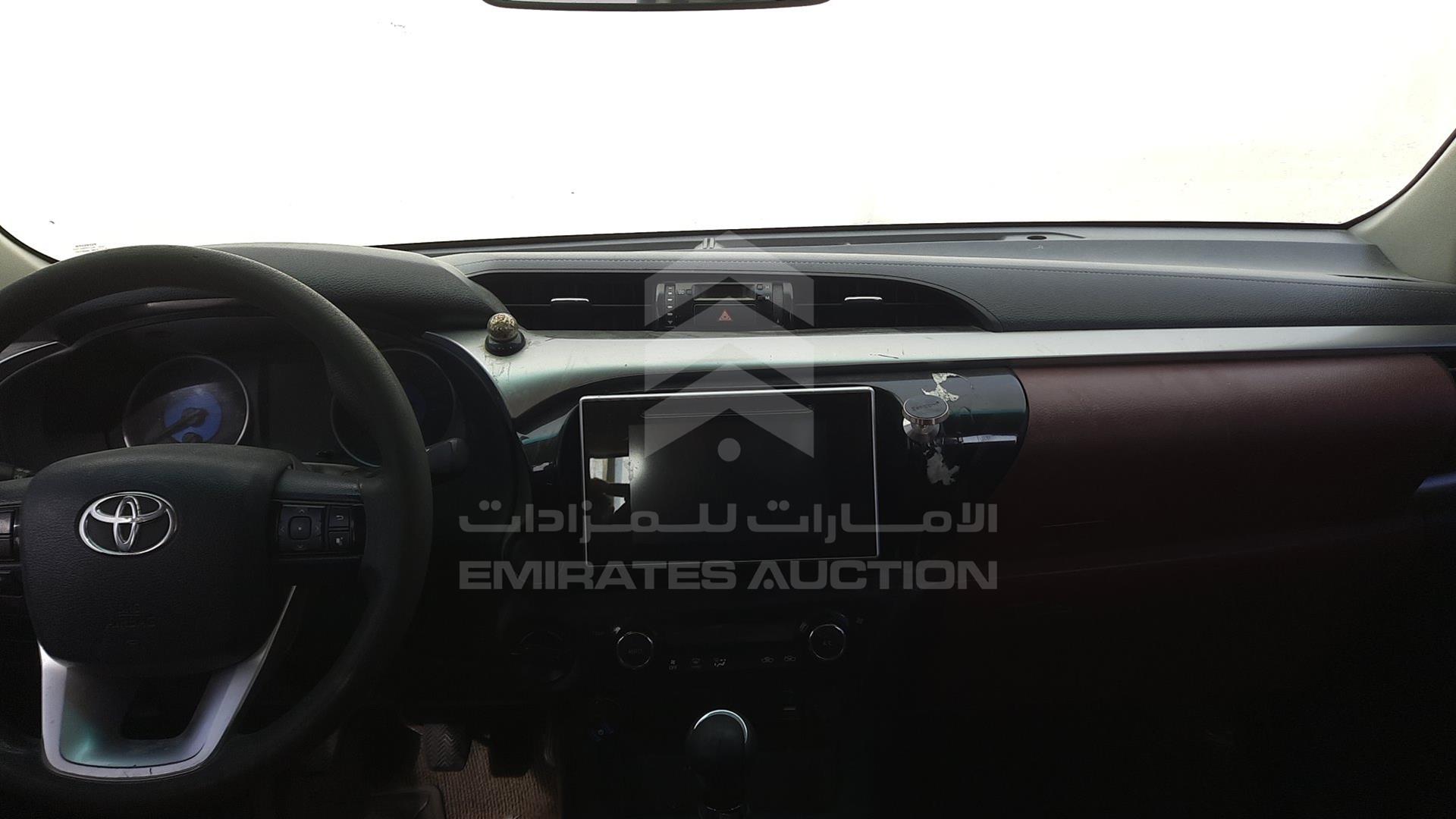 2016 TOYOTA HILUX VIN: MR0HX8CD8G1356830
