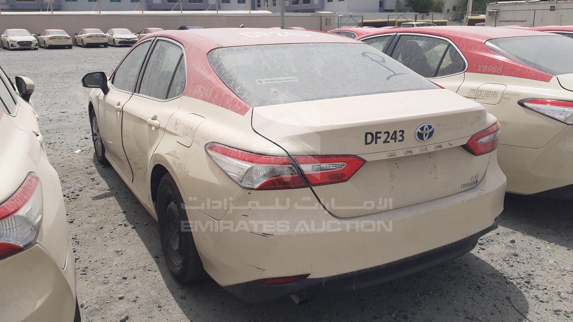 2018 TOYOTA CAMRY VIN: JTNB29HK4J3012094