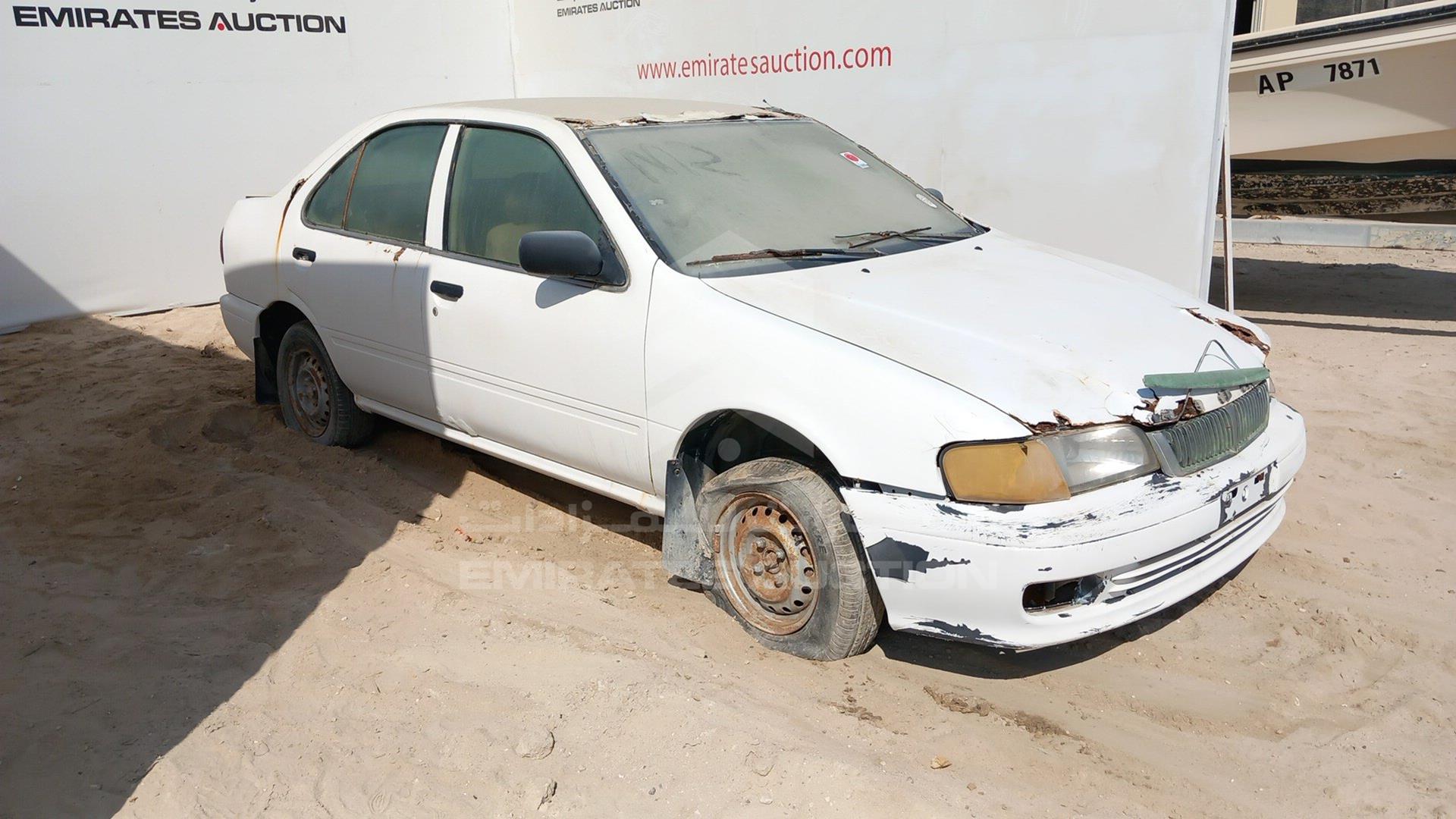 1999 NISSAN SENTRA VIN: JN1BB41S8XW002552