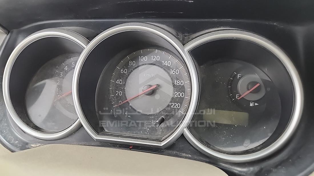 2008 Nissan Tiida — Speedometer & RPM Gauges — Photo 11
