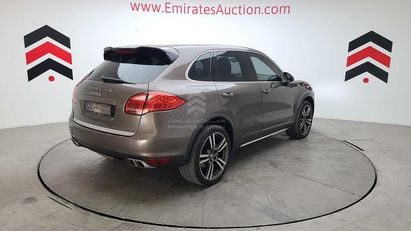 WP1ZZZ92ZCLA40283 2012 Porsche Cayenne S photo 11