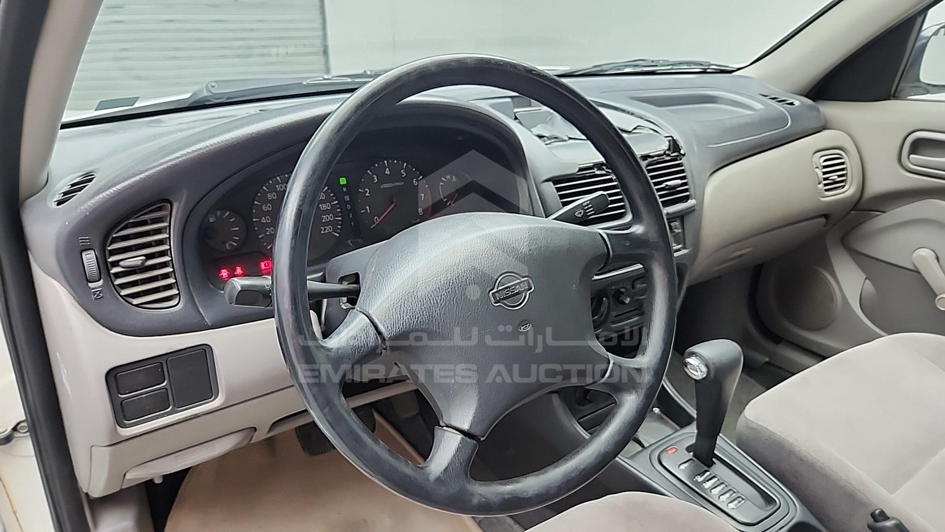 2003 NISSAN SUNNY VIN: JN1FN61S53W008582