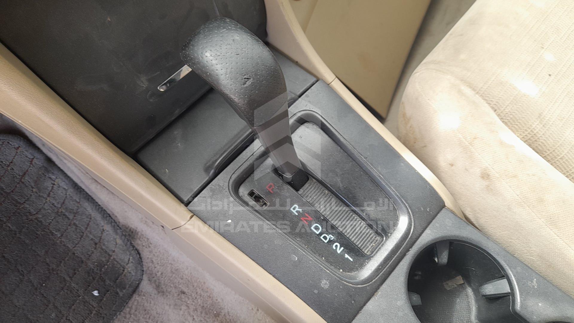 2006 HONDA ACCORD VIN: JHMCM56506C421126