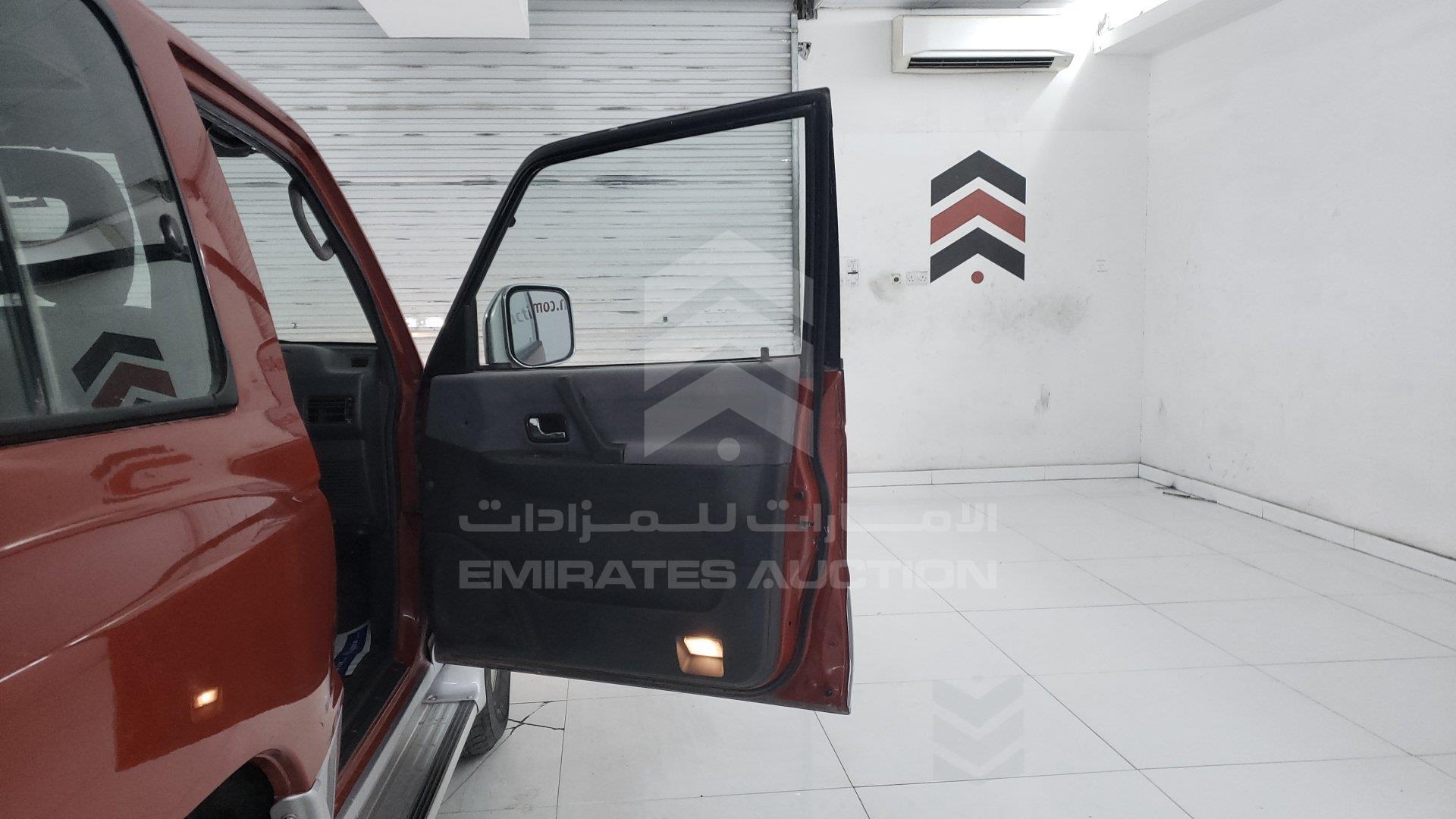 JMY0RV250YJ700688 - 2000 Mitsubishi Pajero - #422876