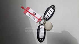 2016 Infiniti Q50 — Keys — Photo 4 — Thumbnail