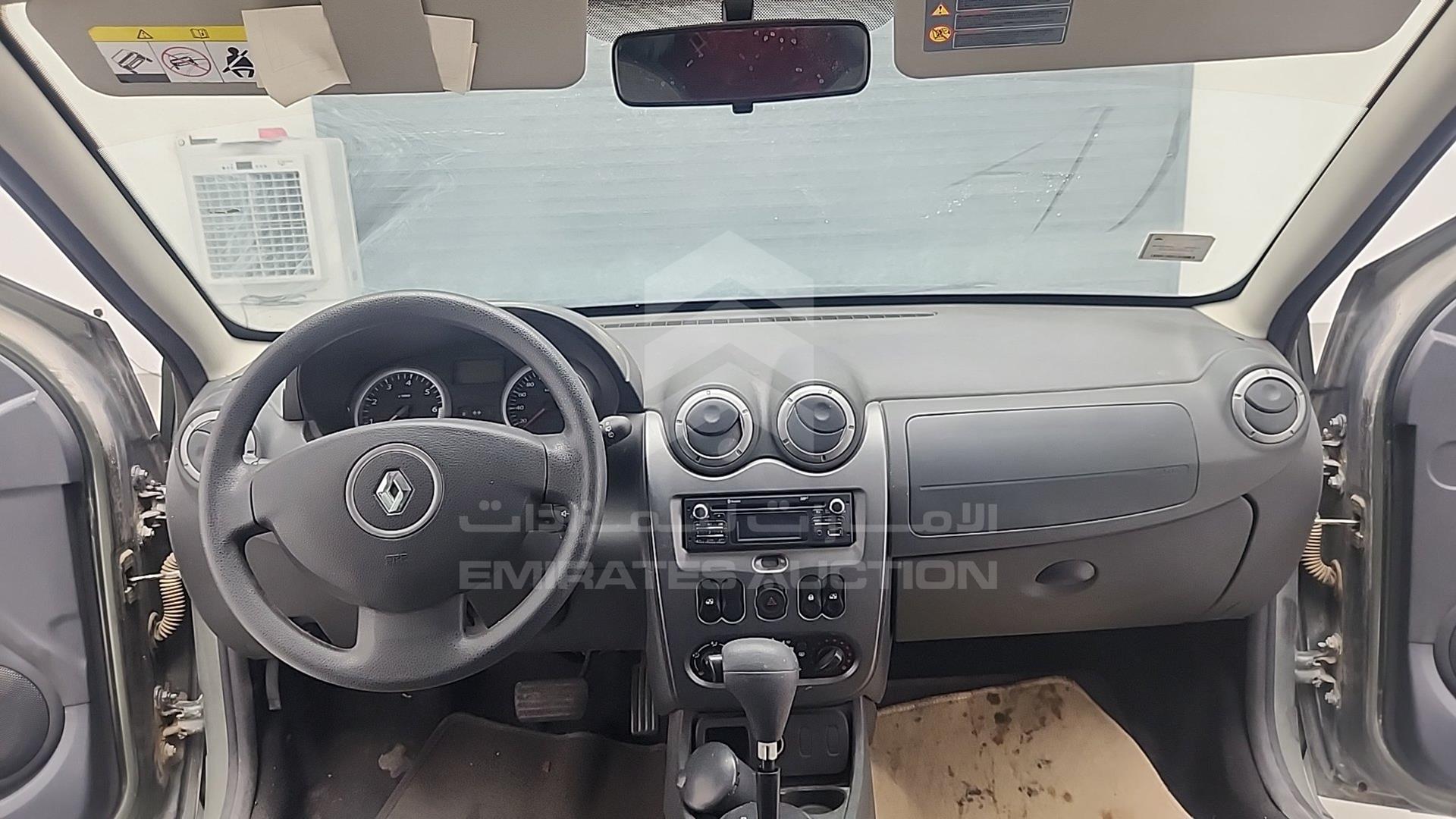 2015 RENAULT DUSTER VIN: VF1HSRCA7FA520039