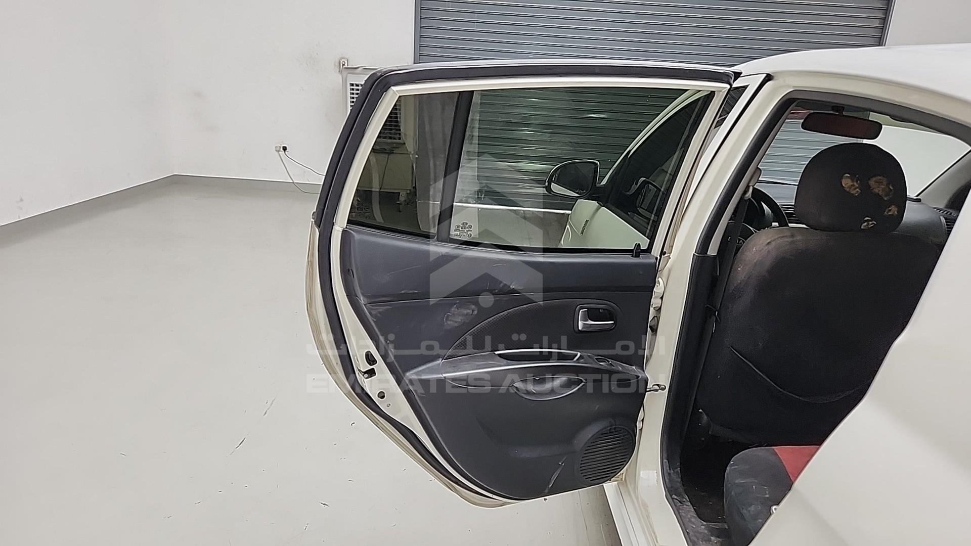 2010 KIA PICANTO VIN: KNABK5134AT902317