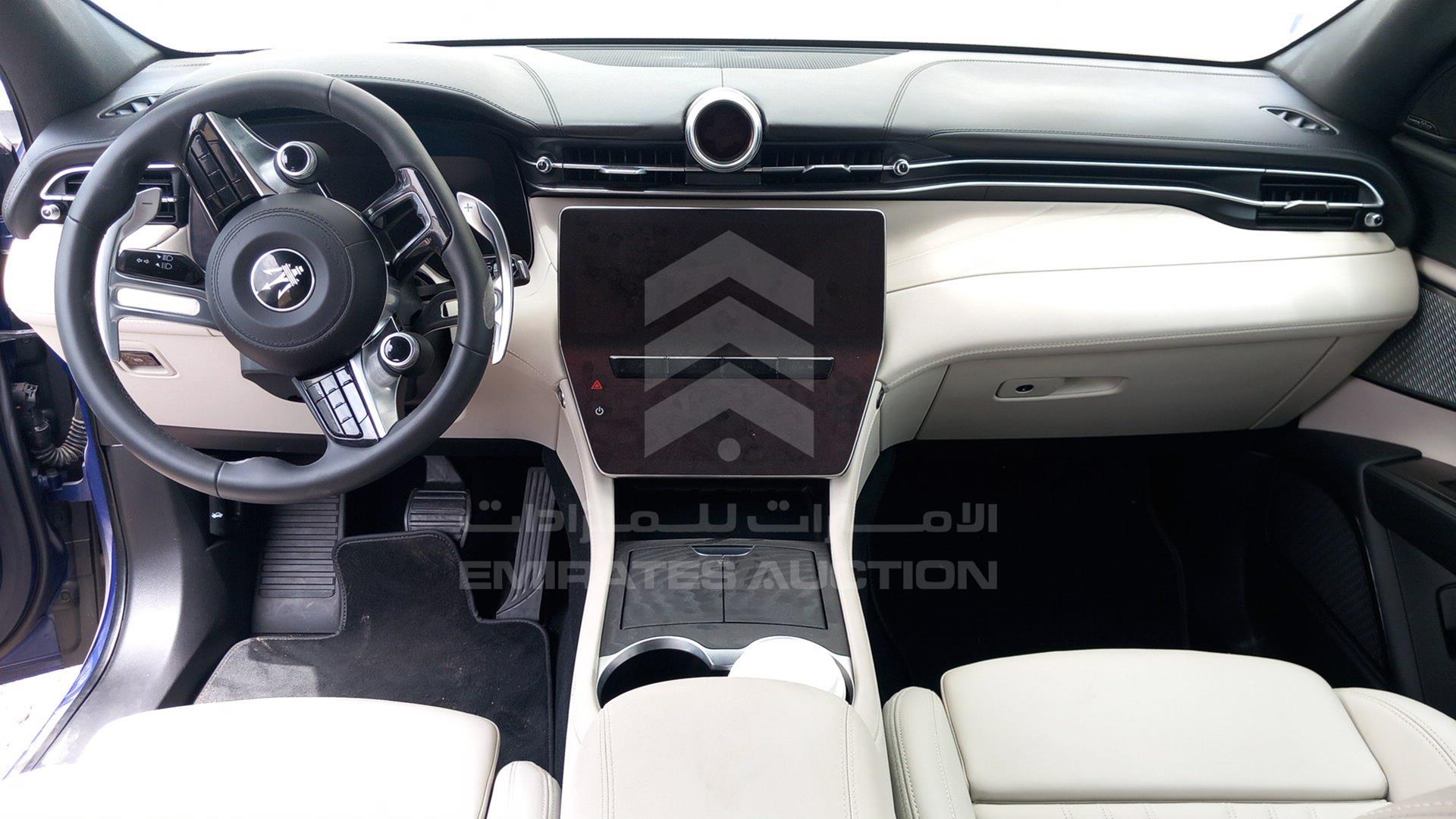 2023 MASERATI GRECALE VIN: ZN6AW82F5P7433428