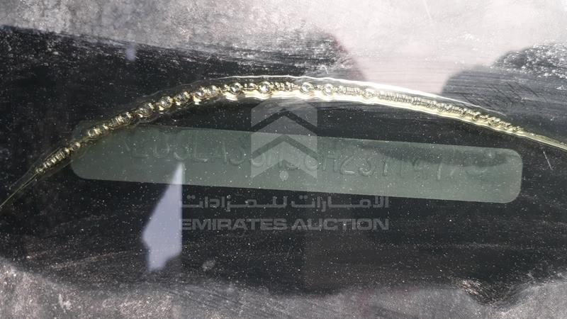 2B3LA53H58H237147 Auction: EmiratesAuction Lot: 405453 2B3LA53H58H237147 Dodge Charger 2008 RED Photo 2