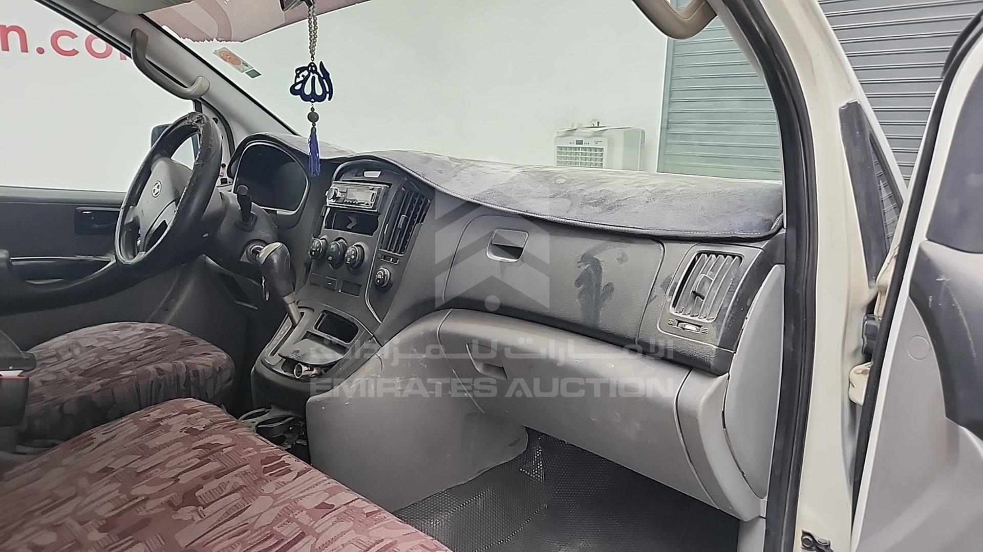 2012 HYUNDAI H1 VIN: KMJWA37R1CU374704