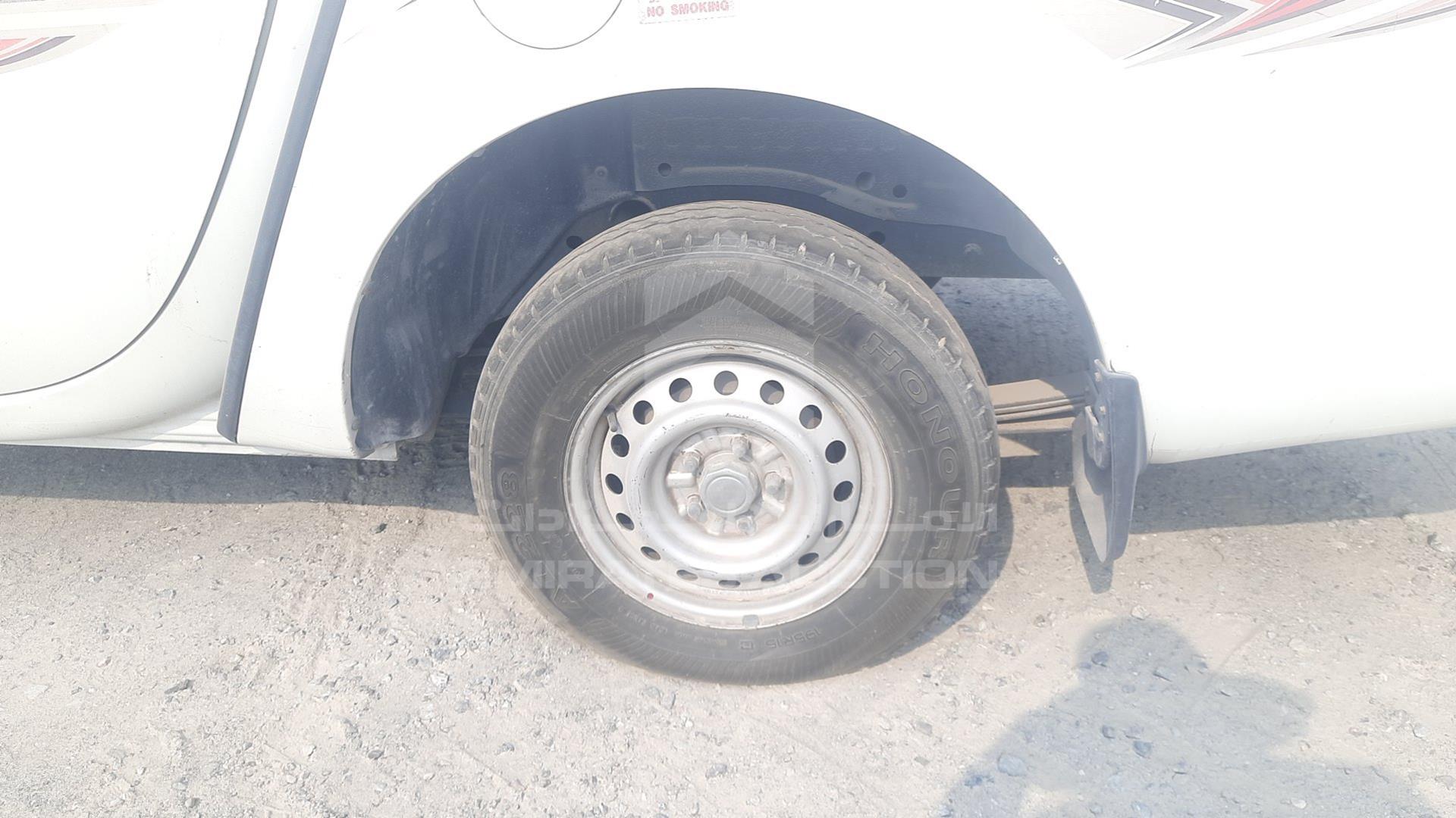 2013 MITSUBISHI L 200 VIN: MMBJNKA50DD029503