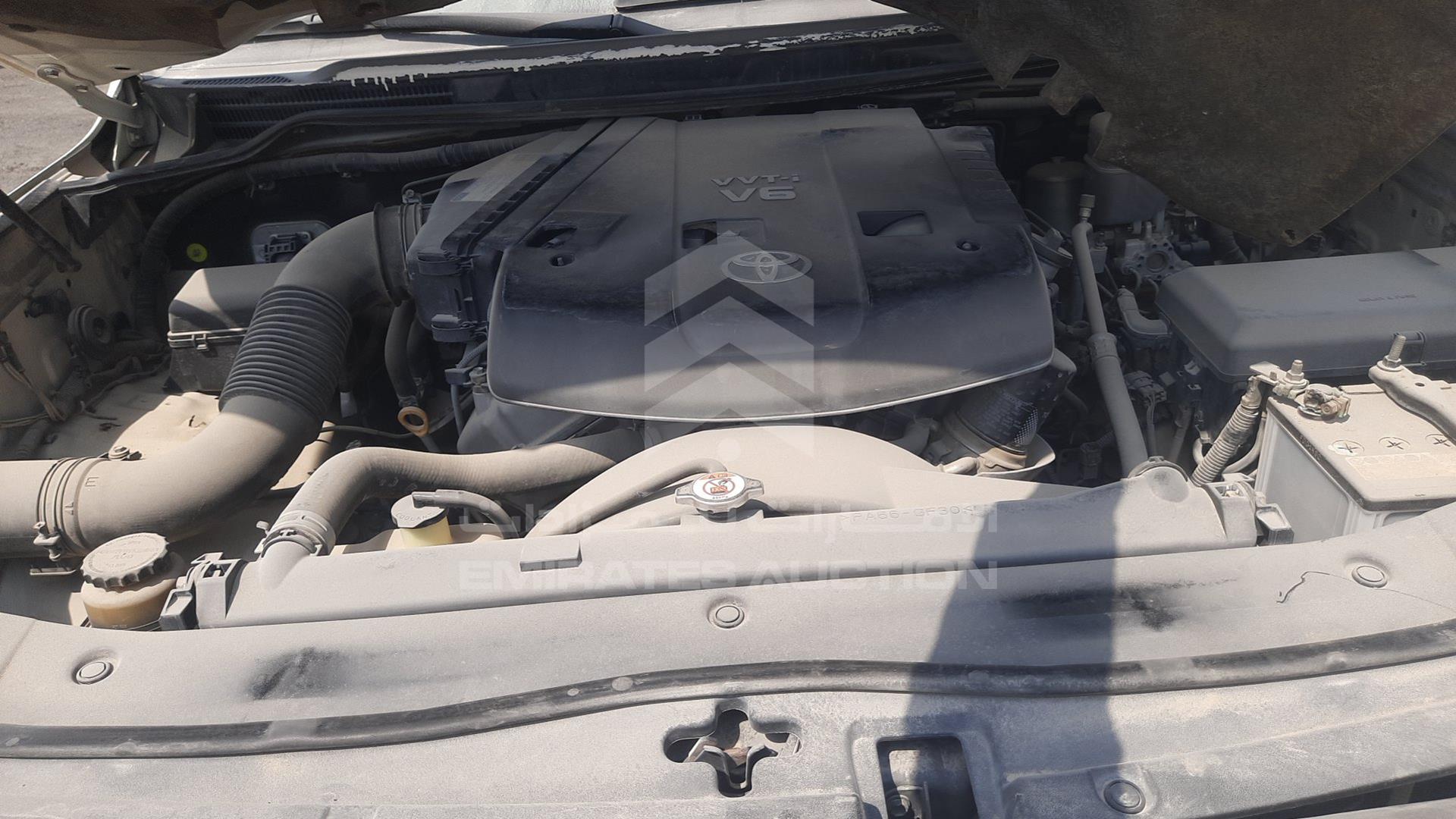2011 TOYOTA LAND CRUISER VIN: JTMDU09J1B4033618