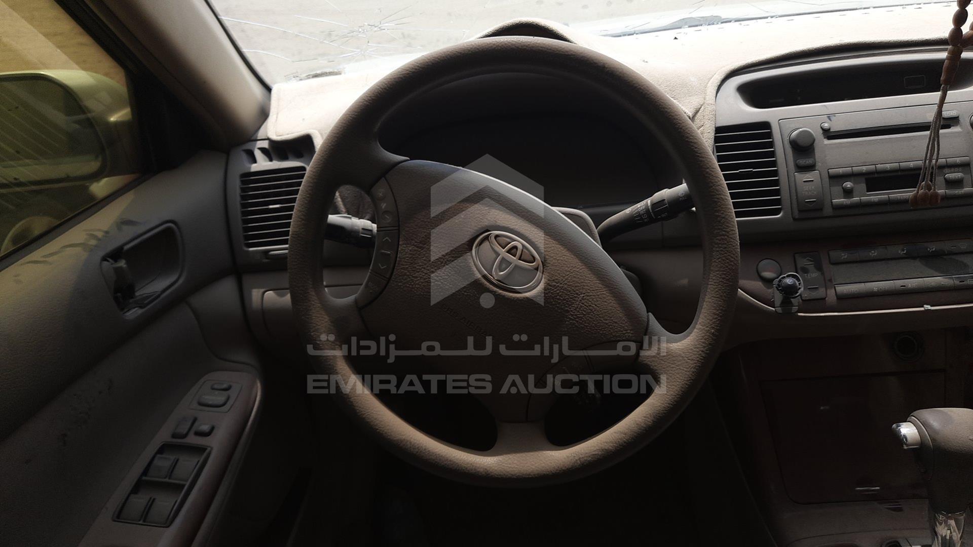 2005 TOYOTA CAMRY VIN: 4T1BE32K95U074720