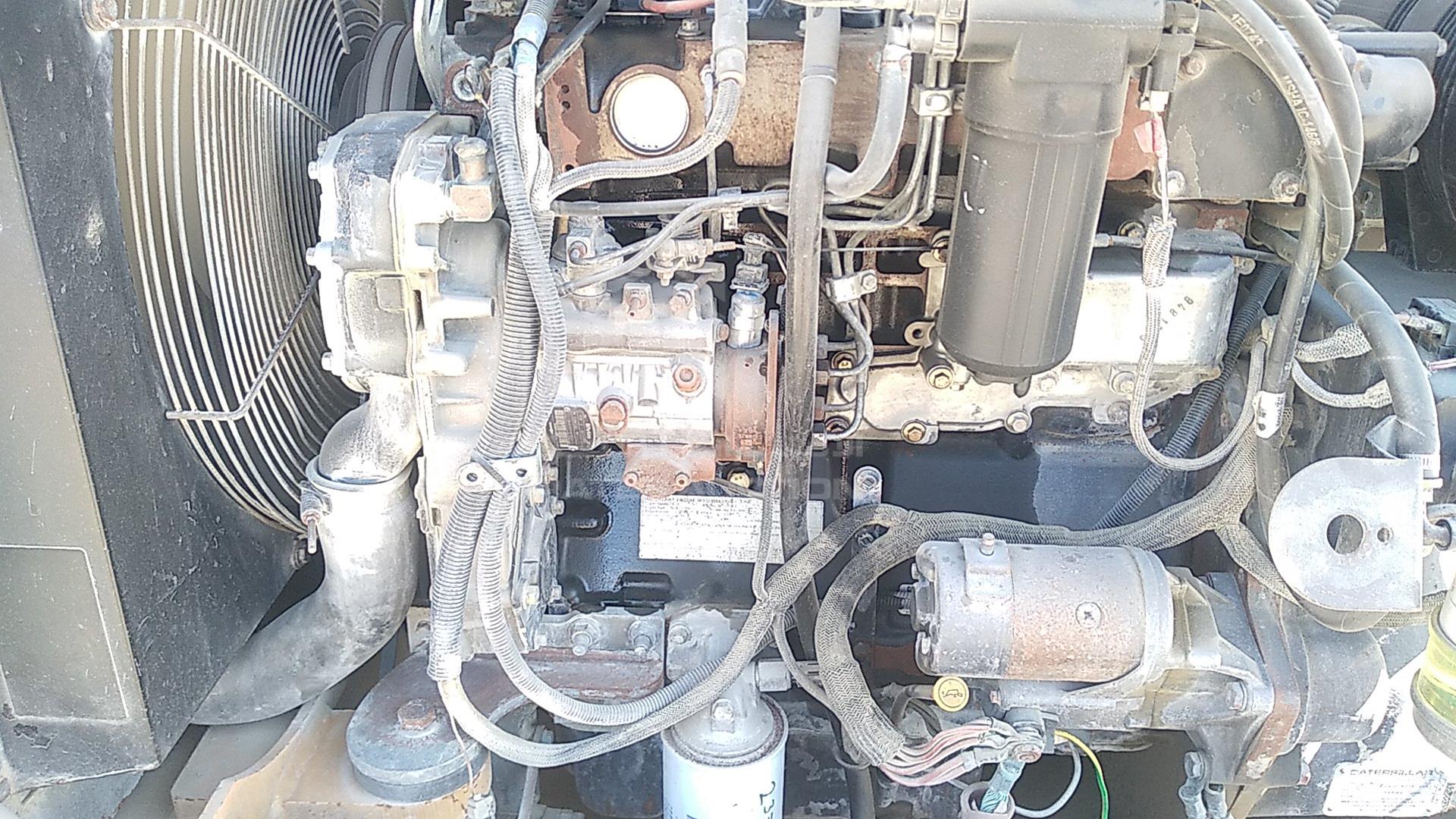 2014 CATERPILLAR TH414 VIN: YC5000000TBZ00900