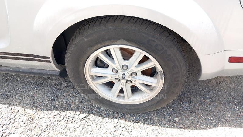 1ZVFT84N375196337 Auction: EmiratesAuction Lot: 404943 1ZVFT84N375196337 Ford Mustang 2007 SILVER Photo 33