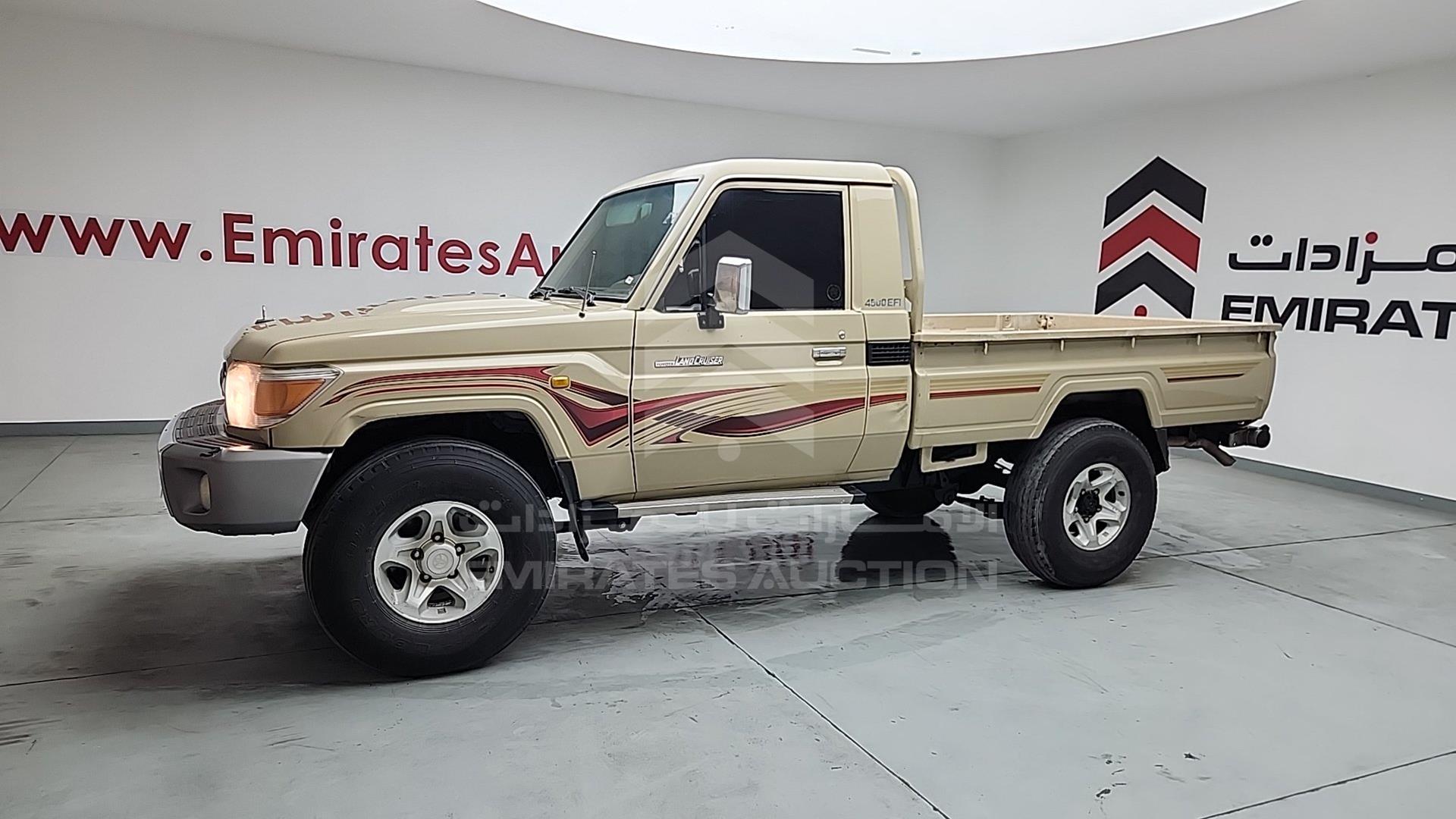 2008 TOYOTA LAND CRUISER VIN: JTFLJ73J186040241