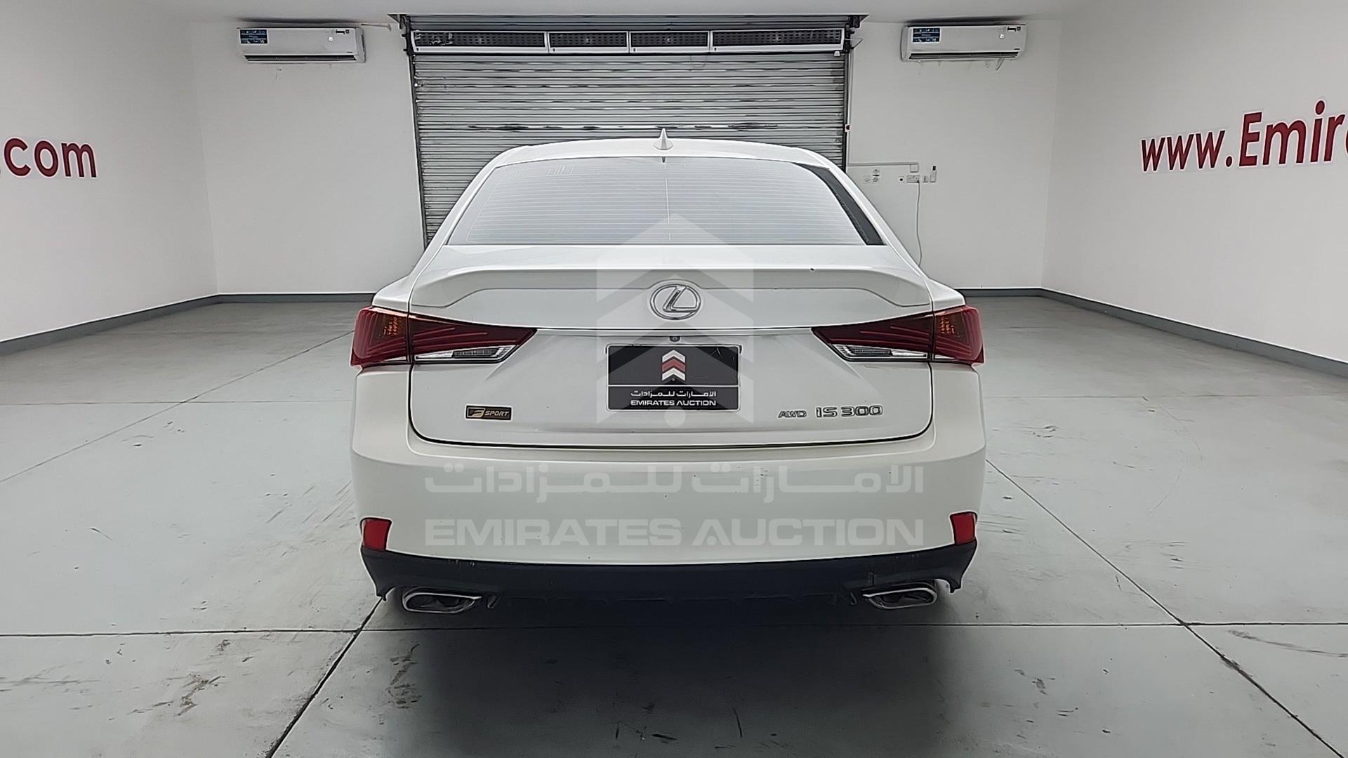 2018 LEXUS IS300 VIN: JTHC81D24J5029642