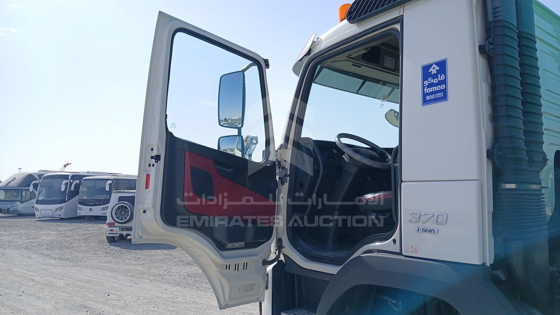 2015 VOLVO FMX 370 VIN: YV2XM30D3FA772265