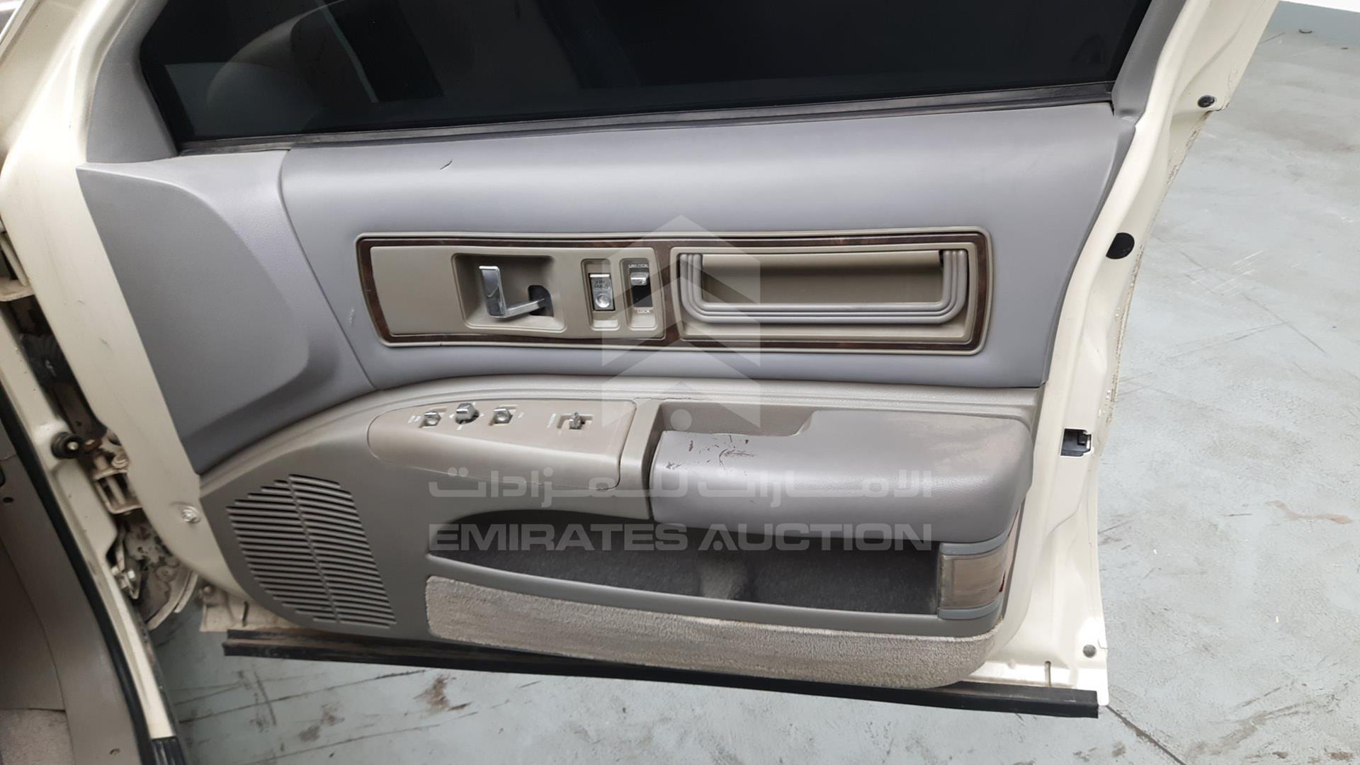 1993 BUICK ROADMASTER VIN: 1G4BT5375PR406041