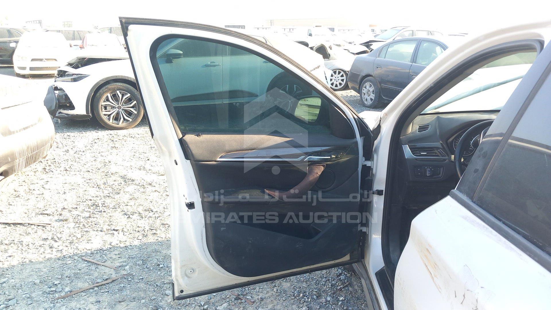 2016 BMW X1 VIN: WBAHS7109G5F56535