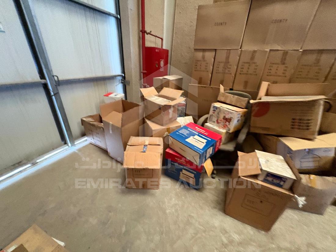 عناصر متنوعة للبيع في الامارات - 588179 | الإمارات للمزادات