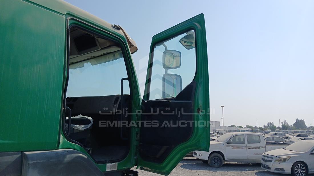 رينو 440 2016 — الباب الأمامي الأيمن — صورة 22